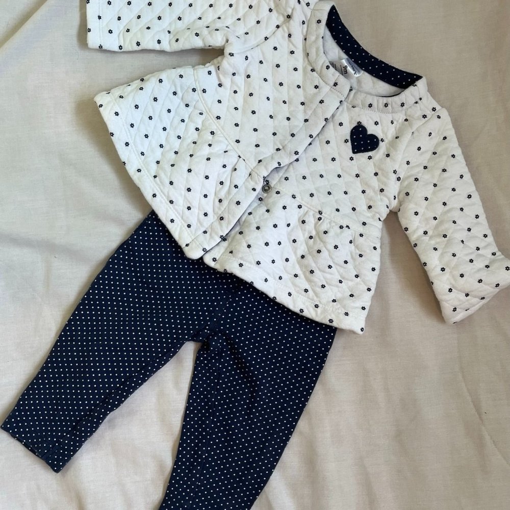 Navy blue flower quilted top with matching pants